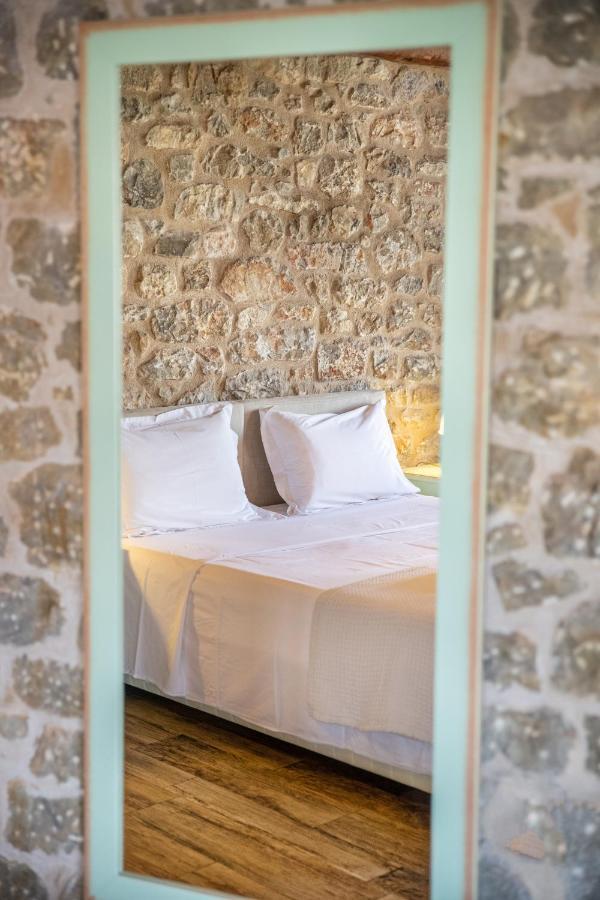 Trapela Areopolis, Boutique Hotel المظهر الخارجي الصورة