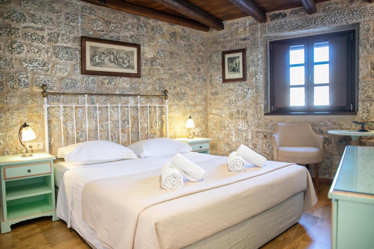 Trapela Areopolis, Boutique Hotel المظهر الخارجي الصورة
